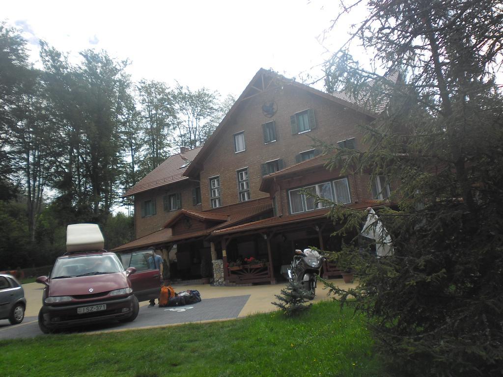 Sebesviz Panzio Bed & Breakfast Repashuta Luaran gambar